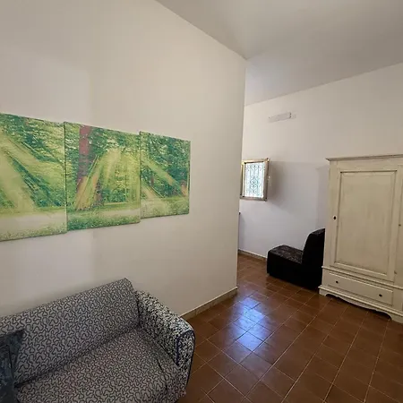 Casa Domitia Casa de Férias *
