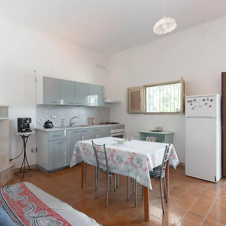 Semesterbostad Casa Domitia